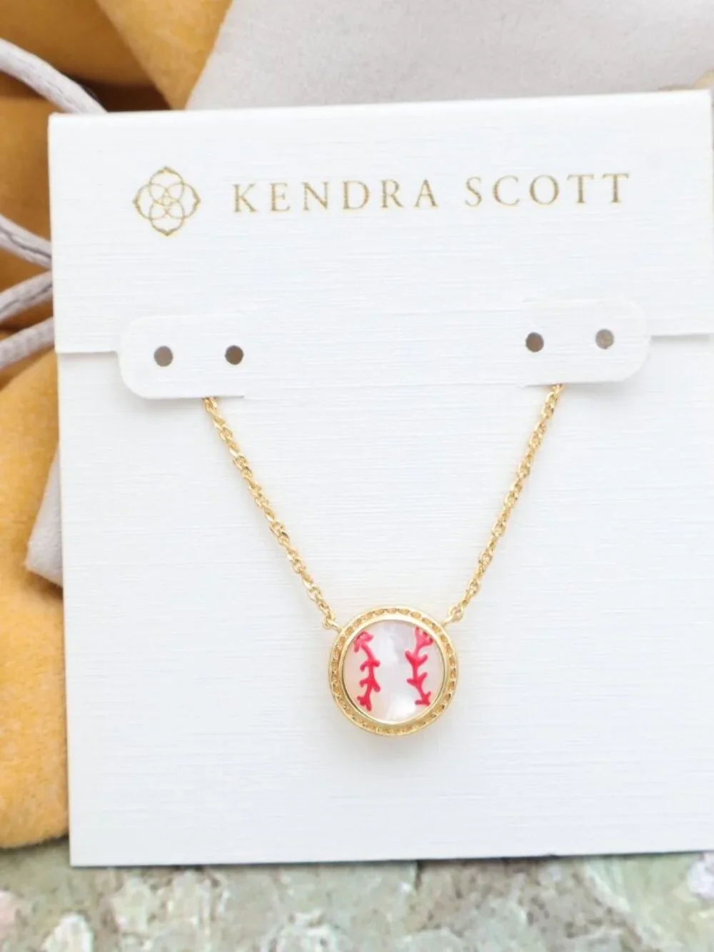 Kendra Scott Baseball Gold Necklace Gold NEW - Picture 1 of 2